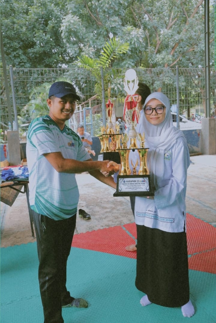 Harapan III CABANG OLAHRAGA ATLETIK PUTRI ( O2SN ) Jenjang SMK Tingkat Kota, Suku dinas Pendidikan wilayah 1 Jakarta Selatan